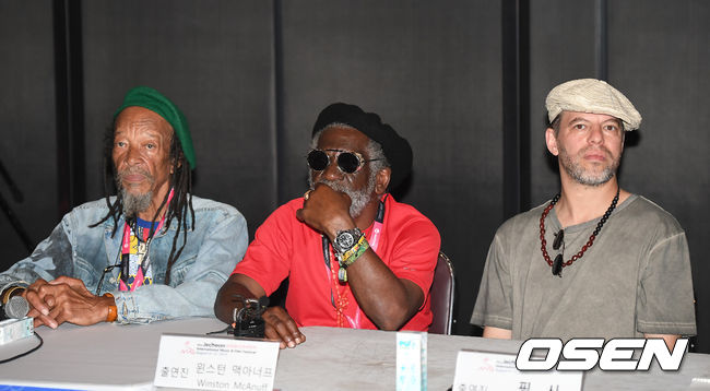 8일 오후 충북 제천 메가박스 제천점에서 제15회 제천국제음악영화제 개막작 기자회견이 열렸다.키더스 아이, 윈스턴 맥아너프, 픽시가 기자회견을 갖고 있다. /youngrae@osen.co.kr