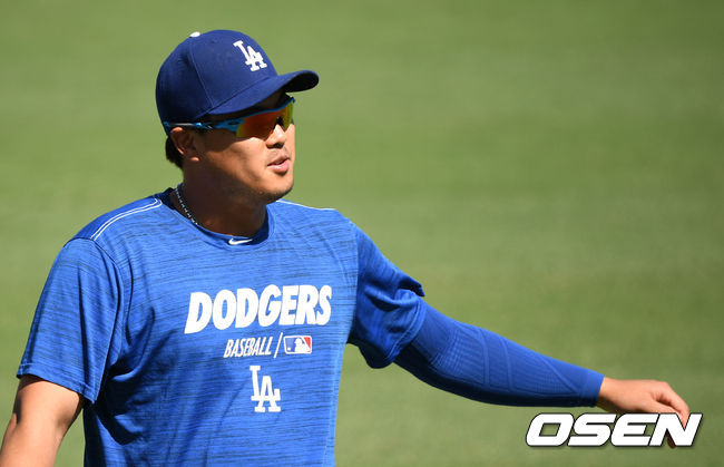 류현진은 부상자 명단에 10일간 등재됐다가 12일부터 경기에 출장이 가능하다. 로버츠 감독은 지난 5일 다저스의 부상 선수들에 대한 정보를 브리핑하며 “12일 애리조나 마지막 경기, 아니면 14일 마이애미 3연전의 첫 경기에 등판하게 될 것”이라고 설명했다. /jpnews@osen.co.kr