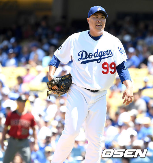 2회 투구를 펼치는 다저스 류현진이 아쉬운 표정을 짓고 있다. /jpnews@osen.co.kr