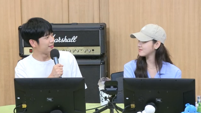 [사진] 보이는 라디오 캡처