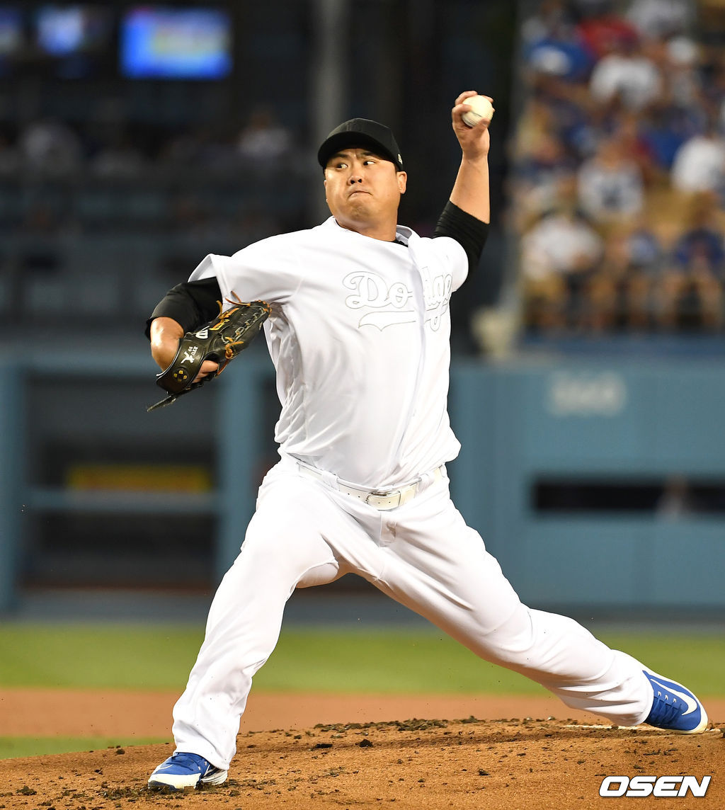 LA 다저스 선발투수 류현진이 역투하고 있다. /dreamer@osen.co.kr