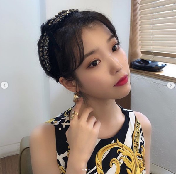 아이유 인스타그램