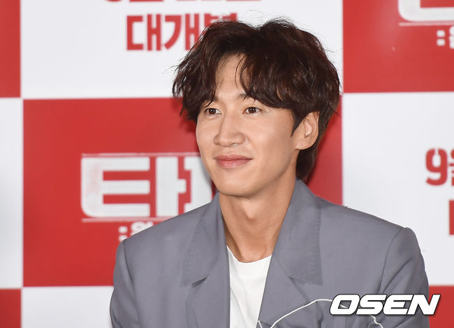 28일 오후 서울 광진구 건대 롯데시네마에서 영화 '타짜: 원 아이드 잭' 언론배급 시사회가 열렸다. 이광수가 포토타임을 갖고 있다. /youngrae@osen.co.kr