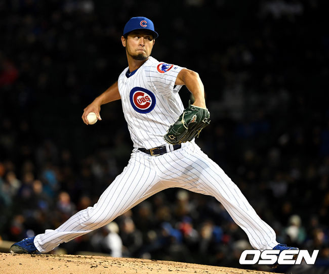 컵스 선발 다르빗슈가 힘차게 공을 뿌리고 있다. /dreamer@osen.co.kr