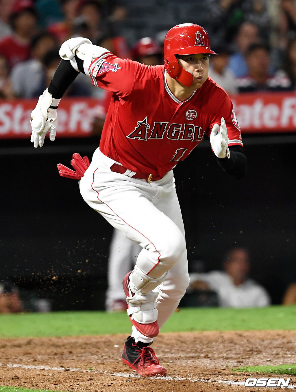 9회말 1사 주자없는 상황 에인절스 오타니가 내야 땅볼을 치고 1루로 뛰고 있다. /dreamer@osen.co.kr