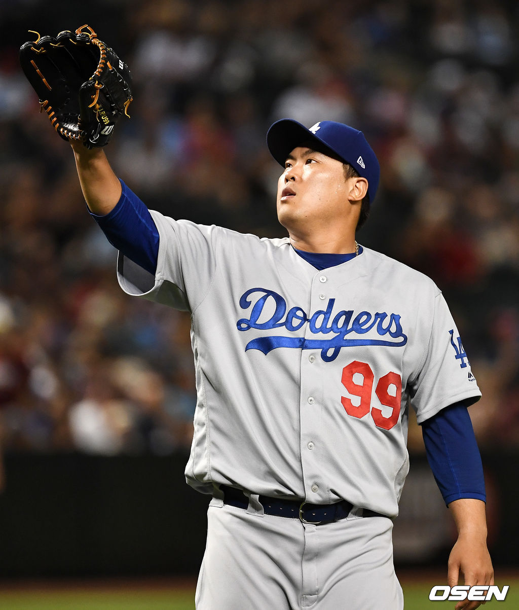 LA 선발 류현진이 힘차게 공을 뿌리고 있다./dreamer@osen.co.kr