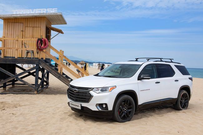 7인승 대형 SUV 쉐보레 트래버스.