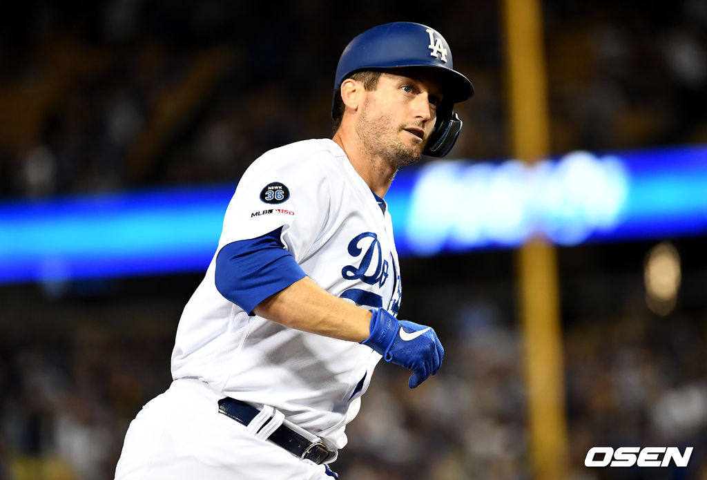 7회말 2사 주자 없는 상황 다저스 데이빗 프리즈가 달아나는 솔로포를 날리고 그라운드를 돌고 있다. /dreamer@osen.co.kr