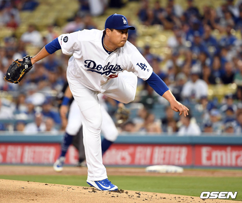 1회초 류현진이 힘차게 투구 하고 있다. /dreamer@osen.co.kr