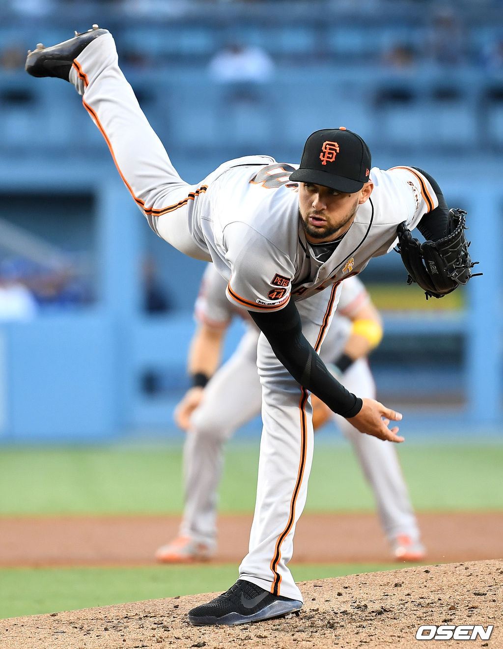 샌프란시스코 선발 타일러 비디가 힘차게 공을 뿌리고 있다. /dreamer@osen.co.kr