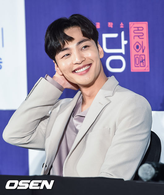 김민재가 미소 짓고 있다. / soul1014@osen.co.kr