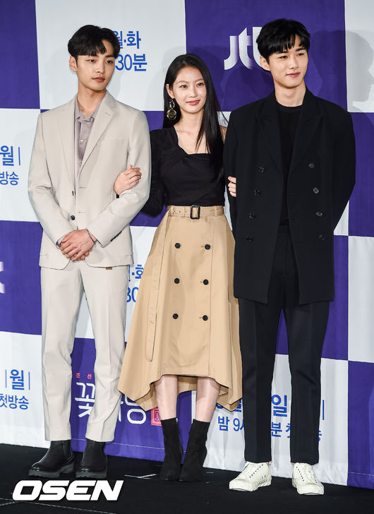 김민재와 공승연, 서지훈이 포즈를 취하고 있다 / soul1014@osen.co.kr