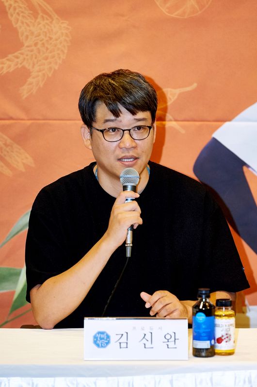 [사진=MBC 제공] '신기루 식당'을 연출하는 김신완 PD.