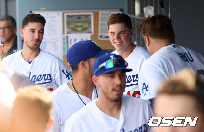 5회말 선두타자로 나선 류현진이 동점 솔로 홈런을 치고 있다. / soul1014@osen.co.kr