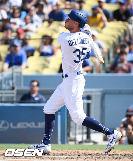 5회말 무사 만루 벨린저가 만루홈런을 날리고 있다. / soul1014@osen.co.kr