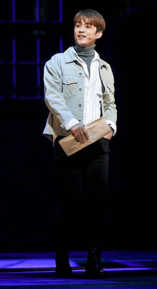 가수 이재진이 공연을 하고 있다./ksl0919@ose.co.kr