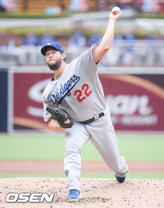 2회말 다저스 선발투수 커쇼가 역투하고 있다. 커쇼는 이날 6이닝 무실점하며 승리투수 요건을 갖췄다. / soul1014@osen.co.kr
