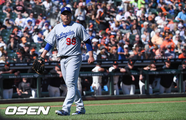6회말 이닝종료후 류현진이 마운드를 내려가고 있다. / soul1014@osen.co.kr