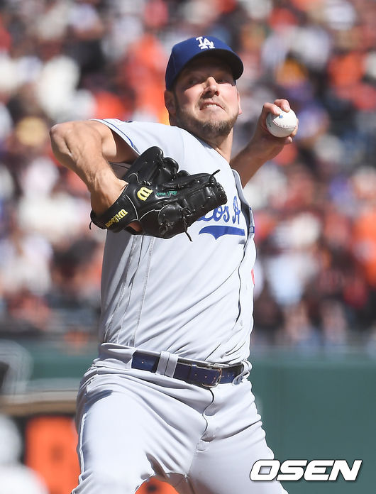 3회말 다저스 선발투수 리치 힐이 역투하고 있다. 리치힐은 이날 3이닝 무실점 호투했다. / soul1014@osen.co.kr