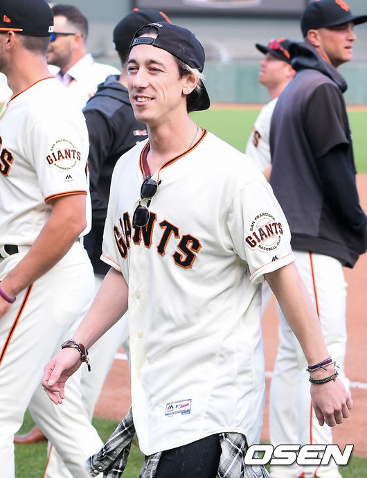 은퇴식에서 린스컴이 그라운드를 빠져나가고 있다. / soul1014@osen.co.kr