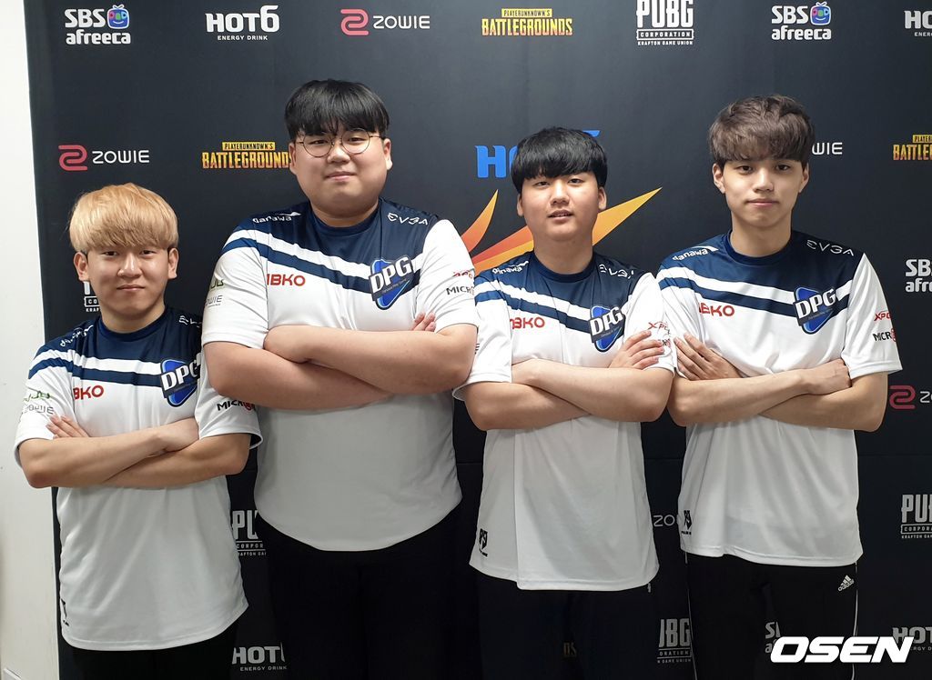 DPG 다나와 선수들. 왼쪽부터 '캐치' 송강현, '청각' 이일호, '야차' 김대영, '이노닉스' 나희주.