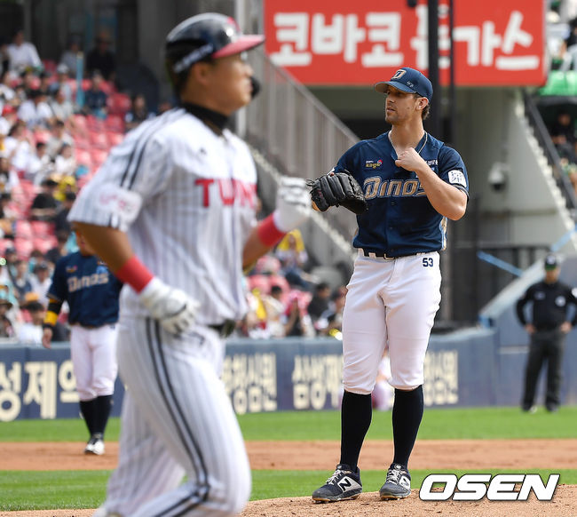 1회말 2사 2루 NC 프리드릭이 LG 채은성에게 볼넷을 허용하고 있다. /youngrae@osen.co.kr