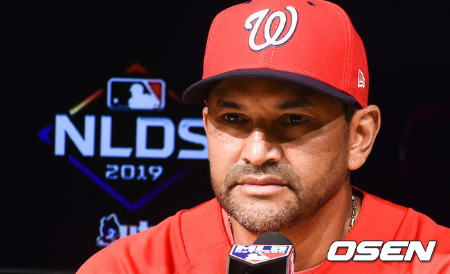 워싱턴 데이브 마르티네즈 감독이 인터뷰를 하고 있다./ soul1014@osen.co.kr