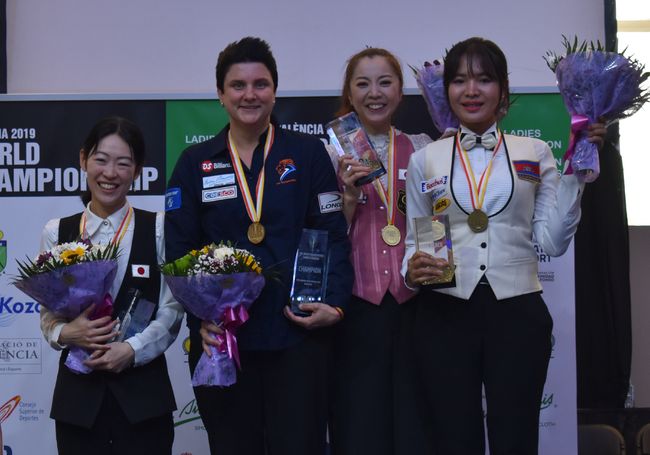 [사진]왼쪽부터 히다 오리에, 테레사 클롬펜하우어, 사카이 아야코, 스롱 피아비 /대한당구연맹 제공