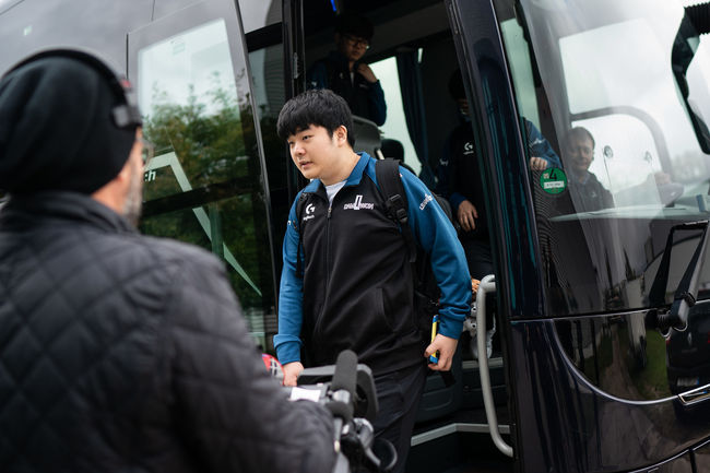 라이엇게임즈 플리커.