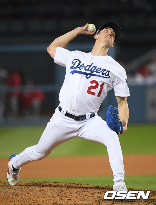 5회초 다저스 선발투수 뷸러가 역투하고 있다../  soul1014@osen.co.kr
