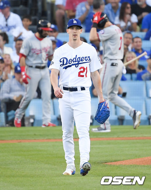 1회초 다저스 선발투수 뷸러가 워싱턴 선두타자 터너를 삼진아웃 잡고 있다./ soul1014@osen.co.kr