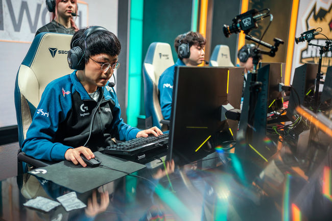 라이엇게임즈 플리커.