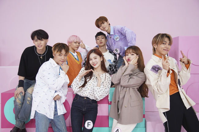 [사진=JTBC 제공] '아이돌룸'에 출연한 오마이걸 승희, 효정과 온앤오프.