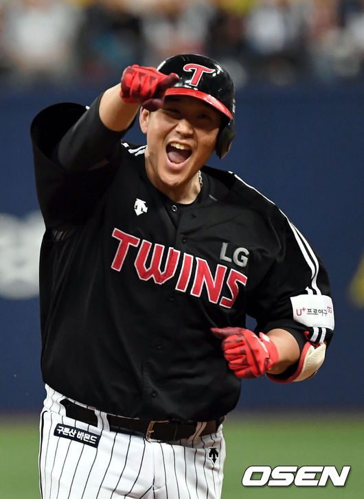 [OSEN=고척돔, 손용호 기자] LG 트윈스의 유강남이 7회초 홈런을 날렸다. /spjj@osen.co.kr