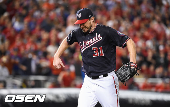 7회초 만루위기를 무실점을 막은 워싱턴 슈어저가 환호하고 있다. /soul1014@osen.co.kr