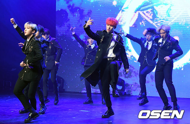 8일 오후 서울 강남구 일지아트홀에서 그룹 에이티즈의 첫 번째 정규앨범 'TREASURE EP.FIN : All To Action(트레져 EP.핀 : 올 투 액션)' 발매기념 쇼케이스가 열렸다.그룹 에이티즈가 신곡을 선보이고 있다. /sunday@osen.co.kr