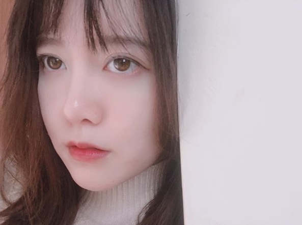 [사진=구혜선 SNS] 배우 구혜선이 셀카(위)와 함께 안재현을 언급하지 않겠다고 밝혔다.