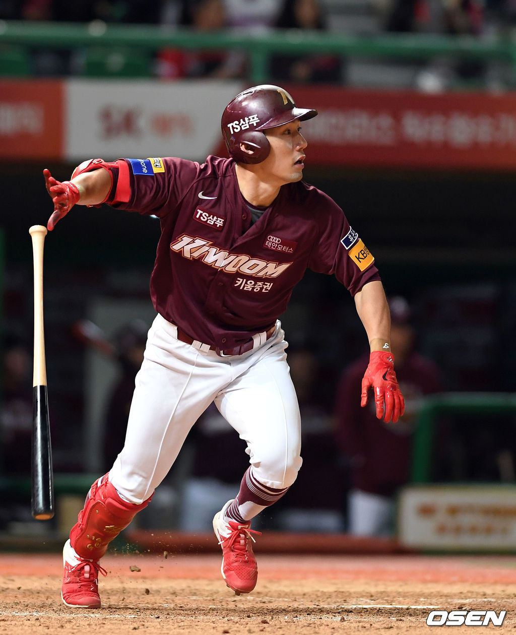 9회초 1사 서건창이 안타를 치고 진루하고 있다. /spjj@osen.co.kr