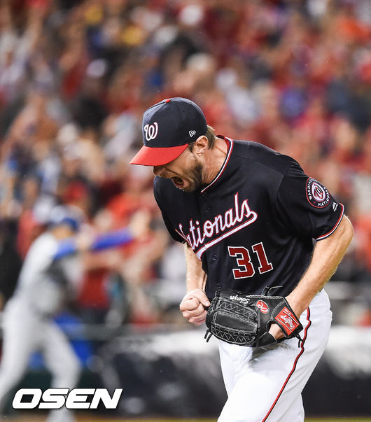 7회초 만루위기를 무실점을 막은 워싱턴 슈어저가 환호하고 있다. /soul1014@osen.co.kr