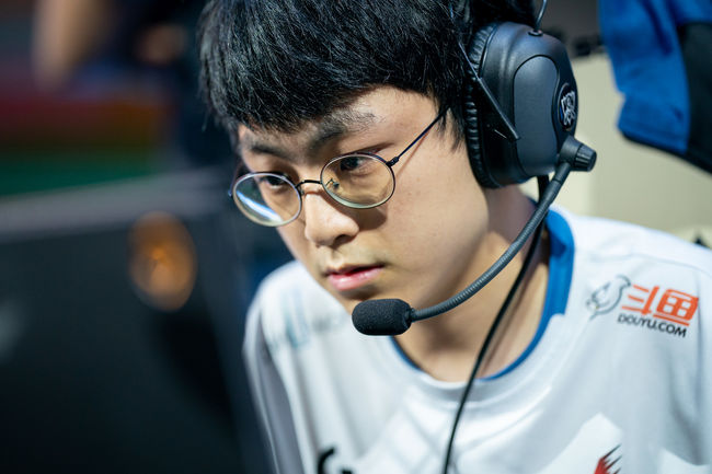 라이엇게임즈 플리커.