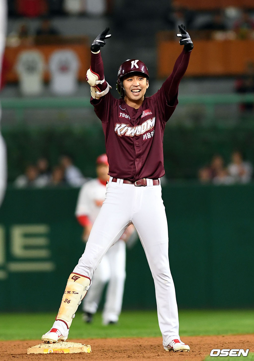  4회초 2사 2,3루 김규민이 동점 2타점 2루타를 치고 환호하고 있다. /spjj@osen.co.kr