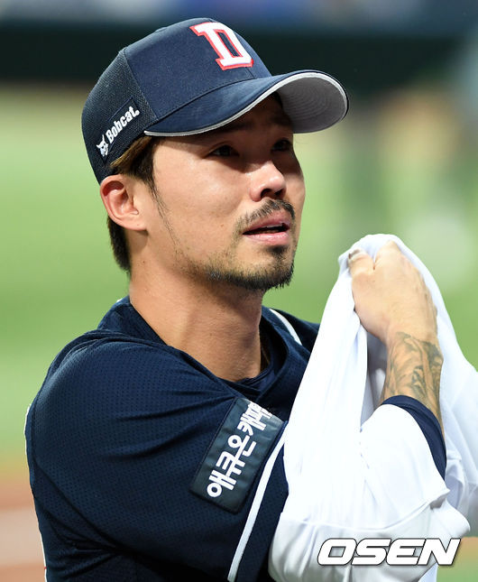 오재원의 눈가가 촉촉하다./spjj@osen.co.kr