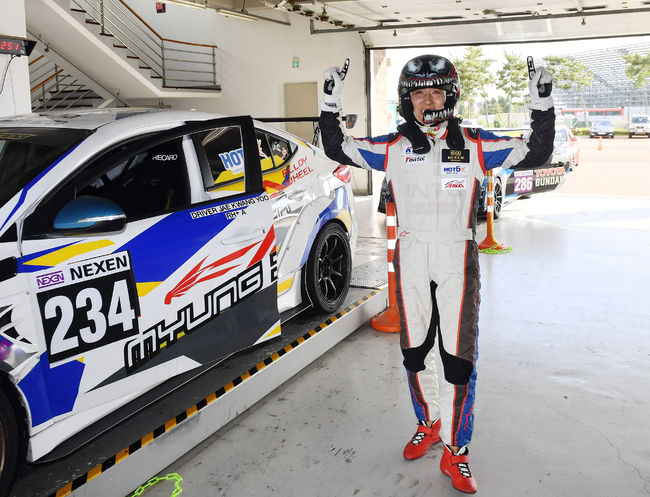 시즌 최종전에서 첫 우승에 성공한 유재광.