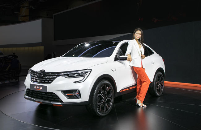 2019 서울모터쇼에서 공개된 XM3 INSPIRE 쇼카. 