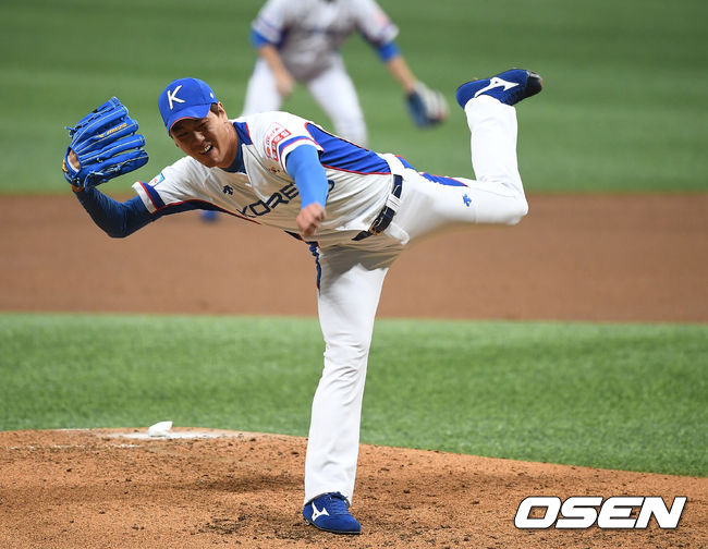 3회초 한국 김광현이 역투하고 있다. /youngrae@osen.co.kr