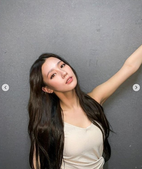 (여자)아이들 SNS