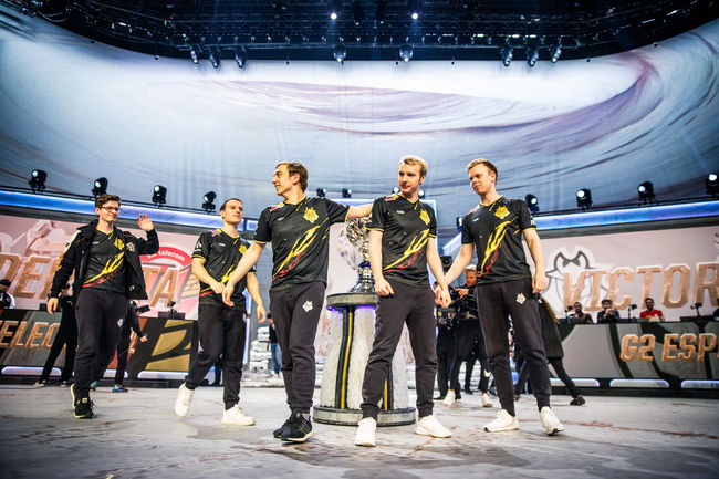 G2. /라이엇 게임즈 플리커.