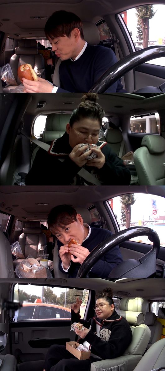 [사진=MBC 제공] '전지적 참견 시점'에 출연한 이영자가 매니저와 햄버거 먹방을 펼친다.