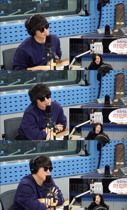 [사진=SBS 보는 라디오 화면 캡처] '최화정의 파워타임'에 가수 성시경이 출연했다.