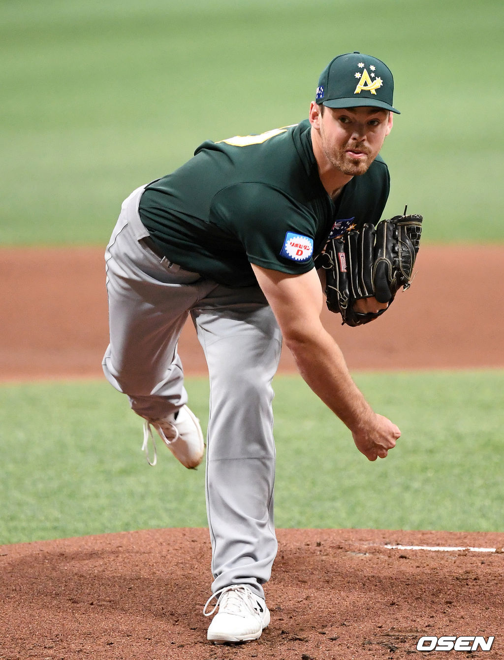 호주 선발투수 조슈아 가이어가 역투하고 있다. /sunday@osen.co.kr